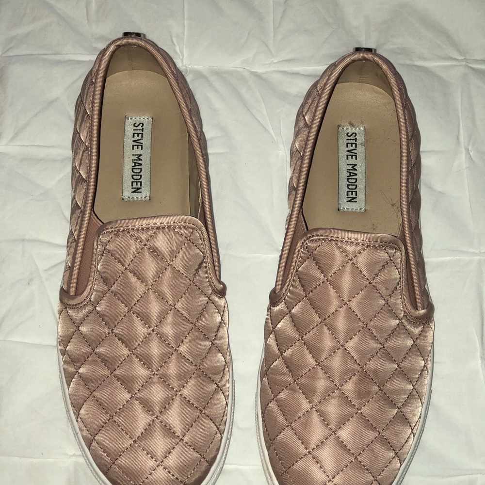 Steve Madden Sneaker